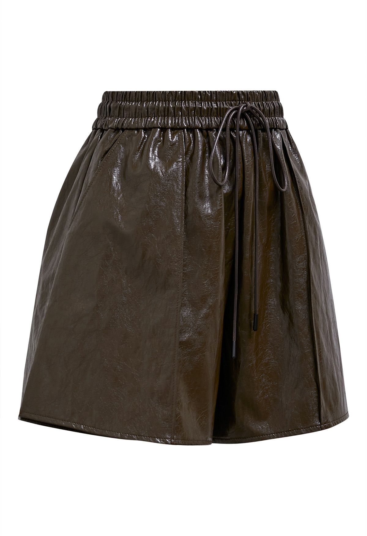 Short en similicuir avec cordon de serrage Urban Chic en chocolat