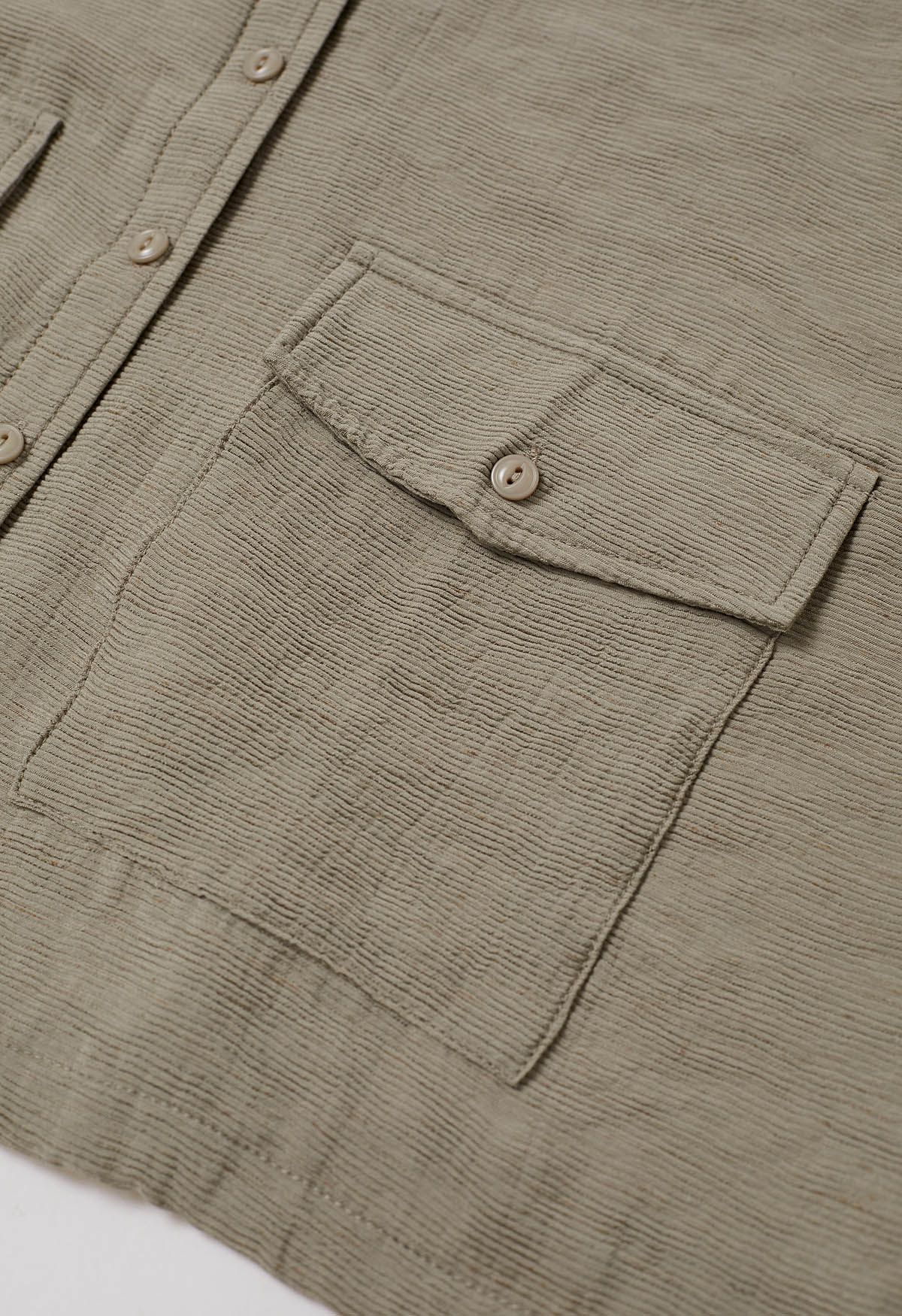 Chemise boutonnée à col et cordon de serrage en kaki