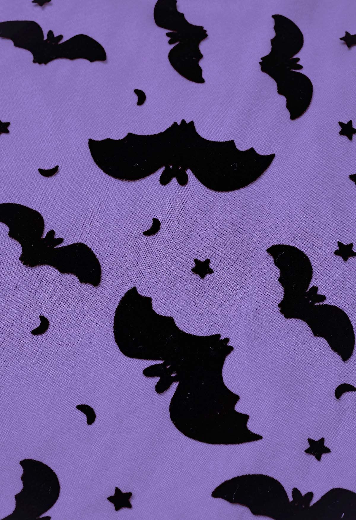 Jupe mi-longue en tulle et maille à motif chauve-souris en velours violet