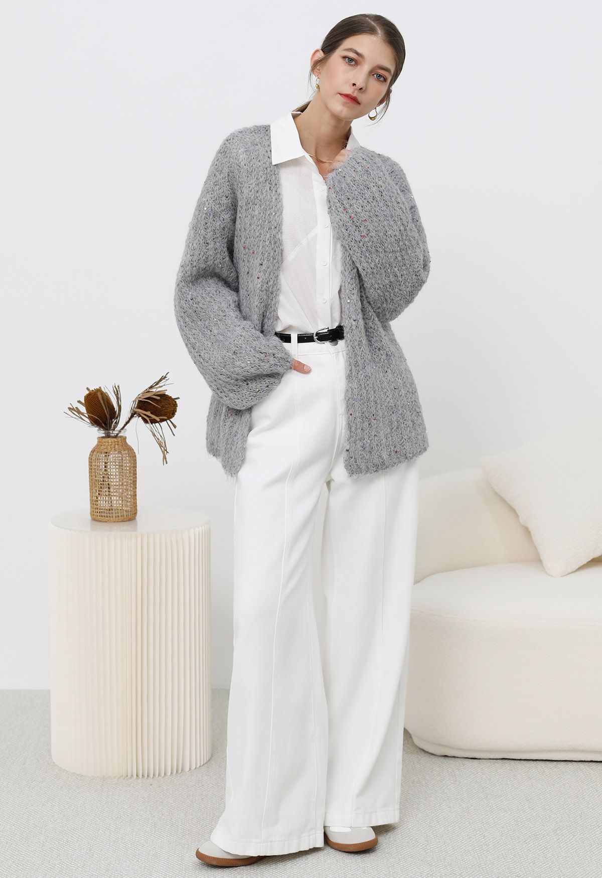 Cardigan en tricot confortable ouvert sur le devant à paillettes colorées en gris