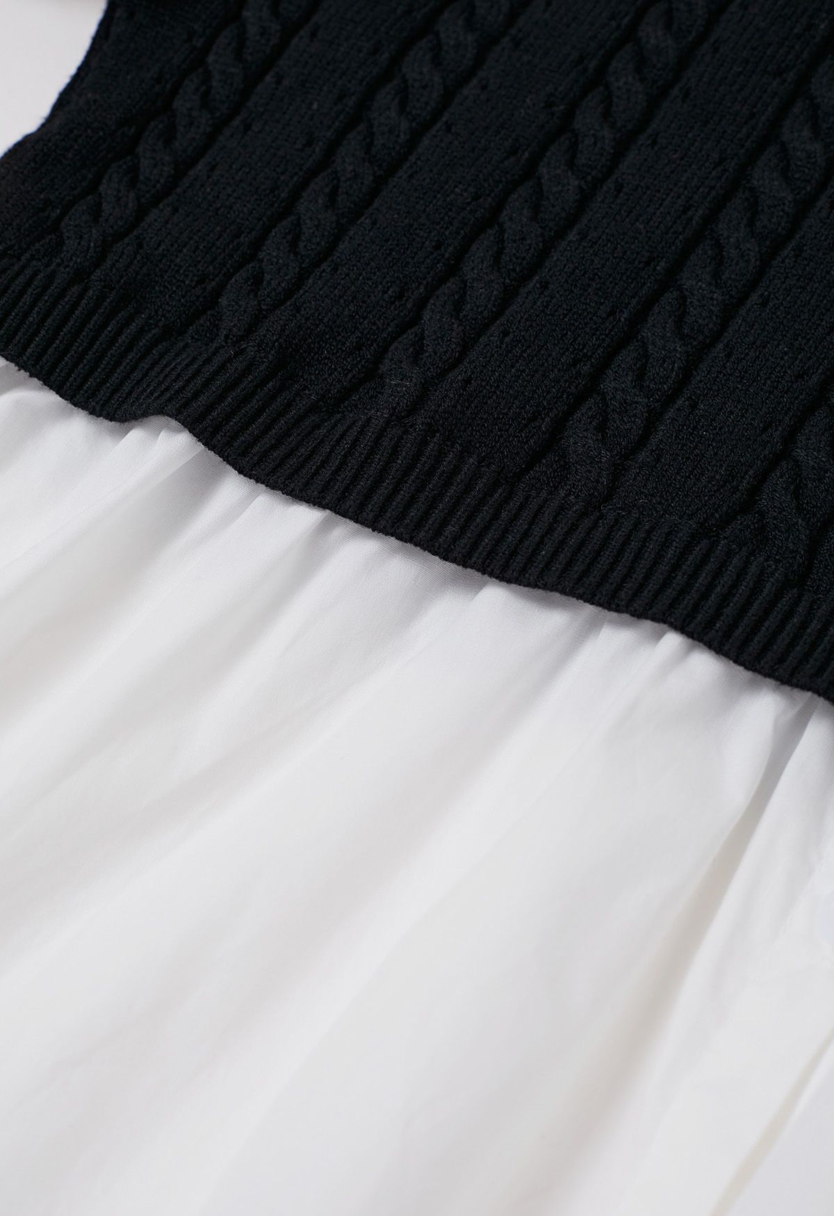 Chemise à col faux en tricot deux pièces en noir