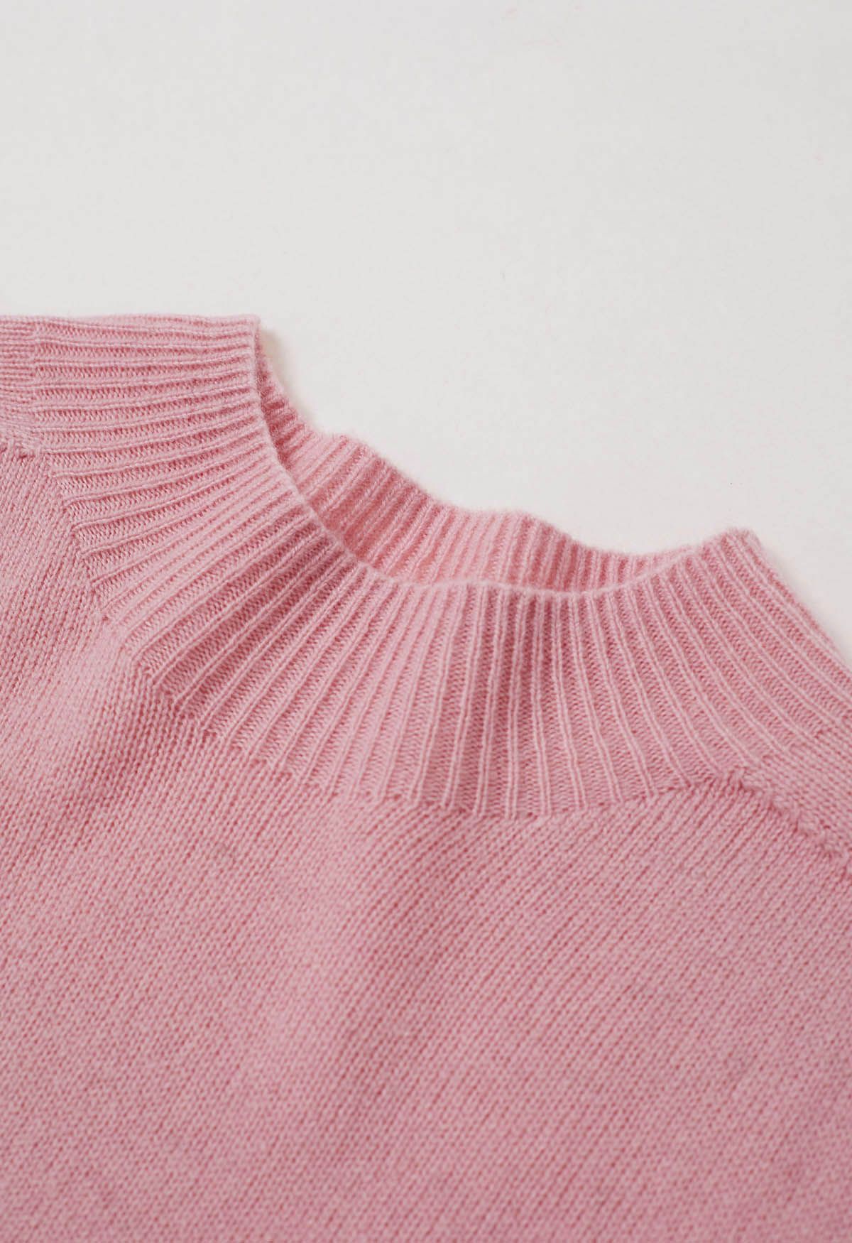 Pull en laine à manches longues et col montant réconfortant en rose