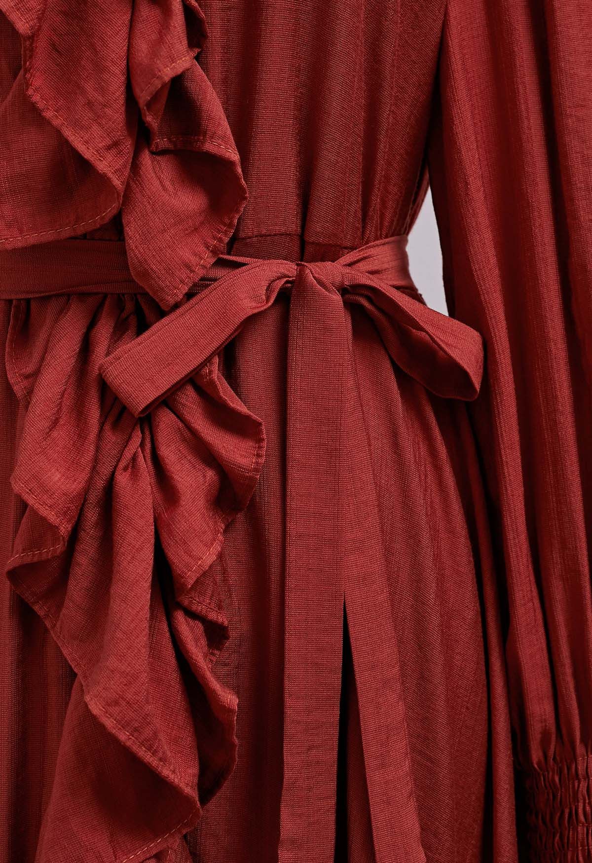 Robe mi-longue boutonnée asymétrique à volants fantaisistes en rouge