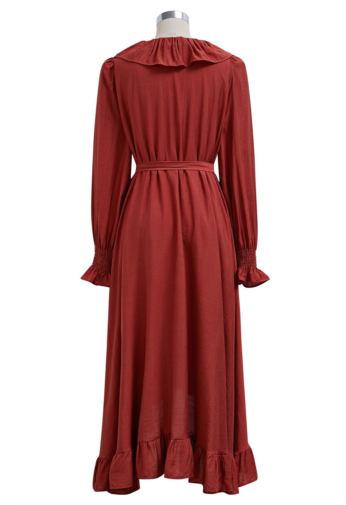 Robe mi-longue boutonnée asymétrique à volants fantaisistes en rouge