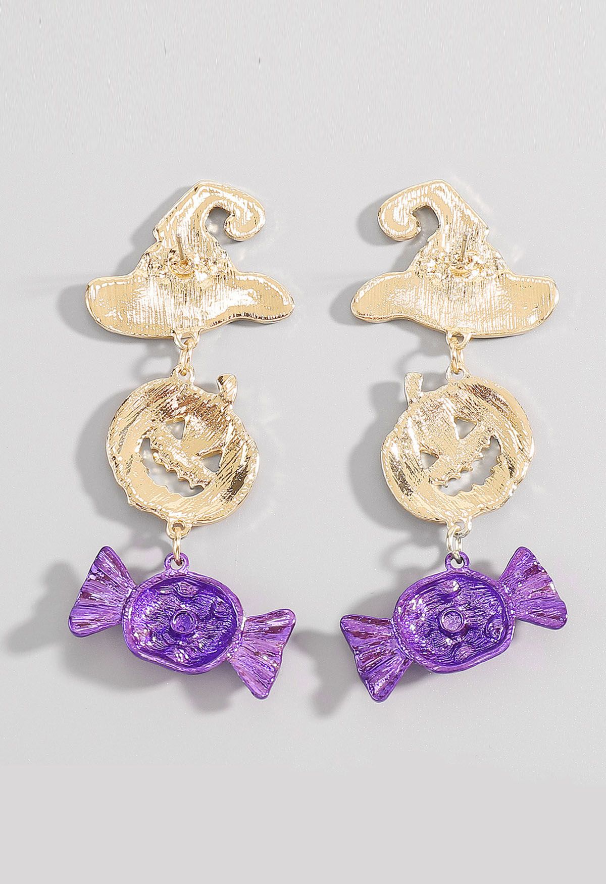 Boucles d'oreilles en forme de chapeau de sorcière et de citrouille en violet