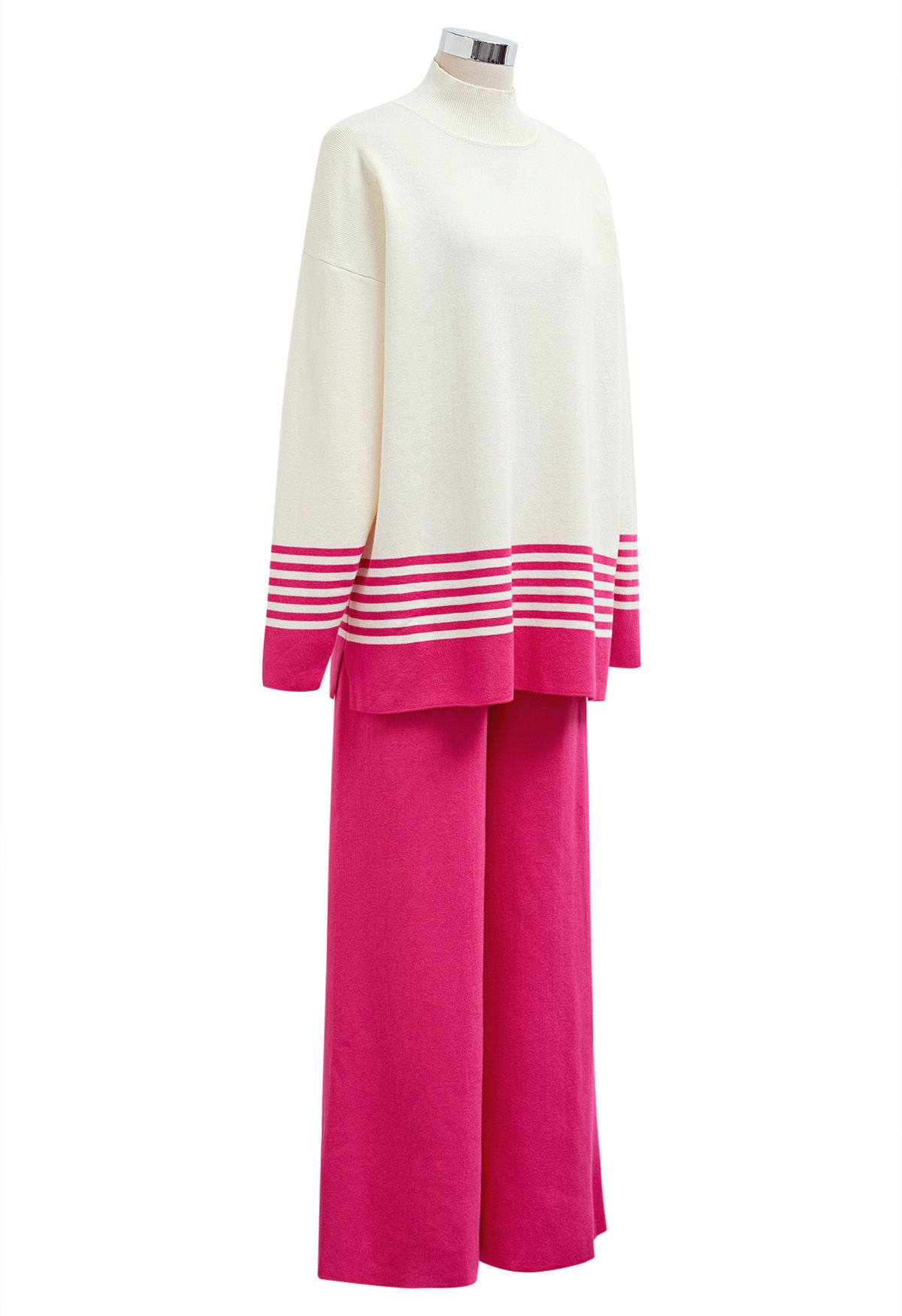 Ensemble pull et pantalon en tricot à col montant et rayures bicolores en rose