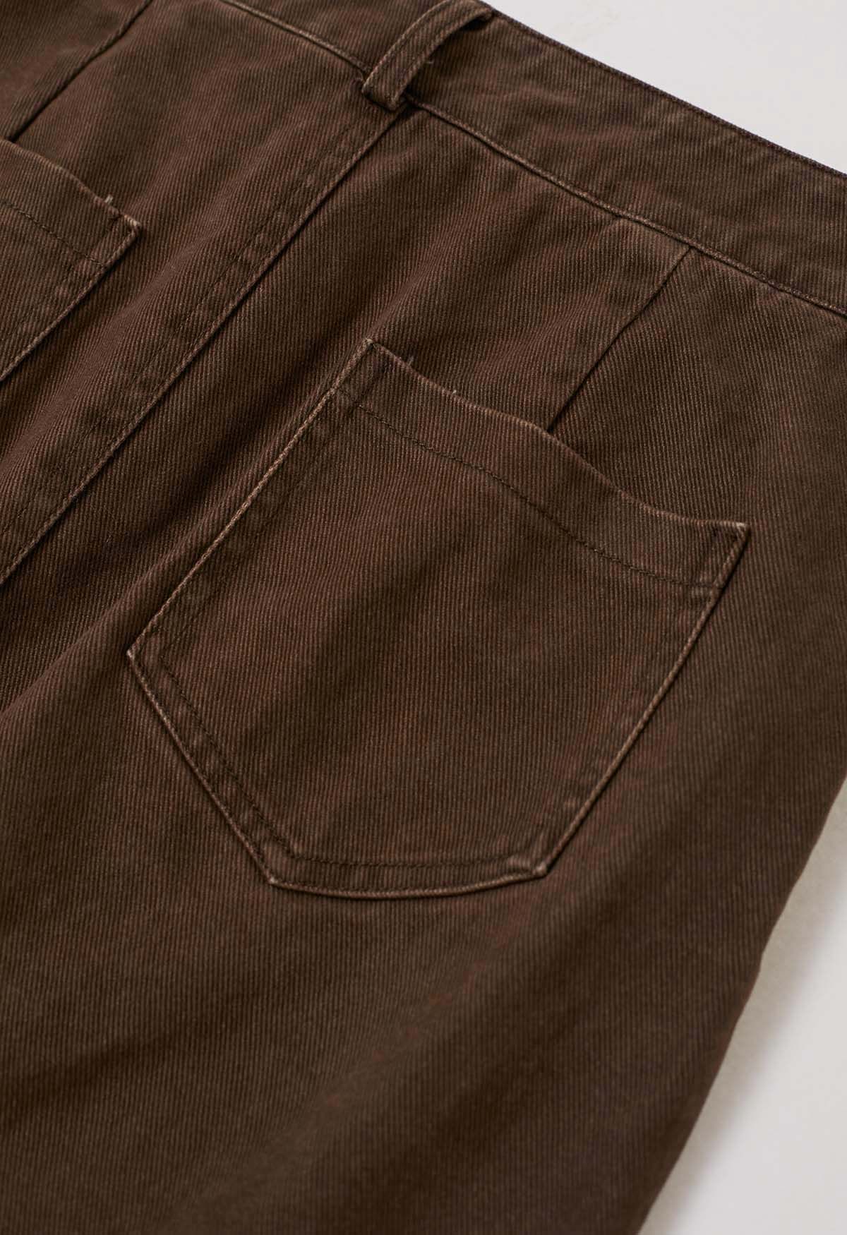 Jupe en jean Utility Chic avec ceinture et bordure de poche en marron