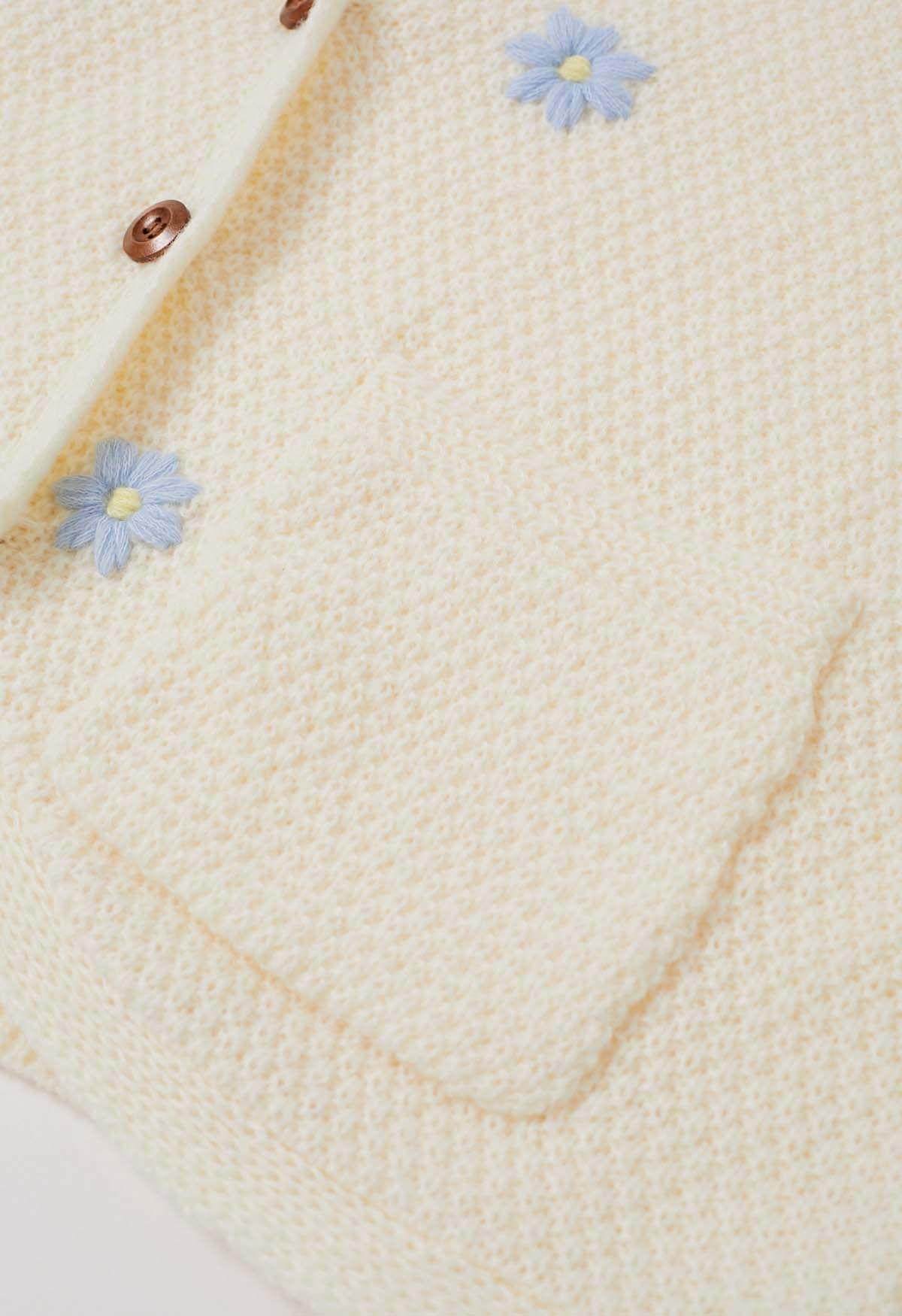 Cardigan en tricot gaufré à motif floral et point attachant en crème