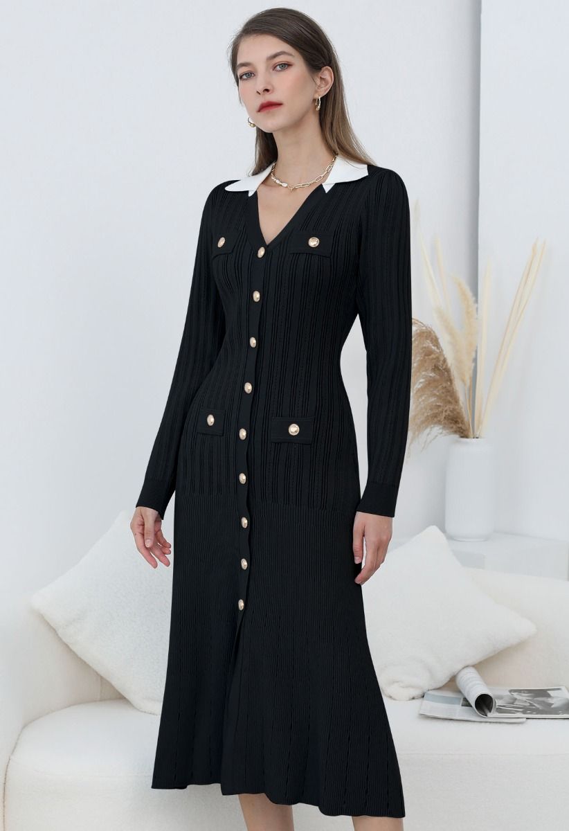 Robe mi-longue attrayante à col en V et boutons cloutés en noir