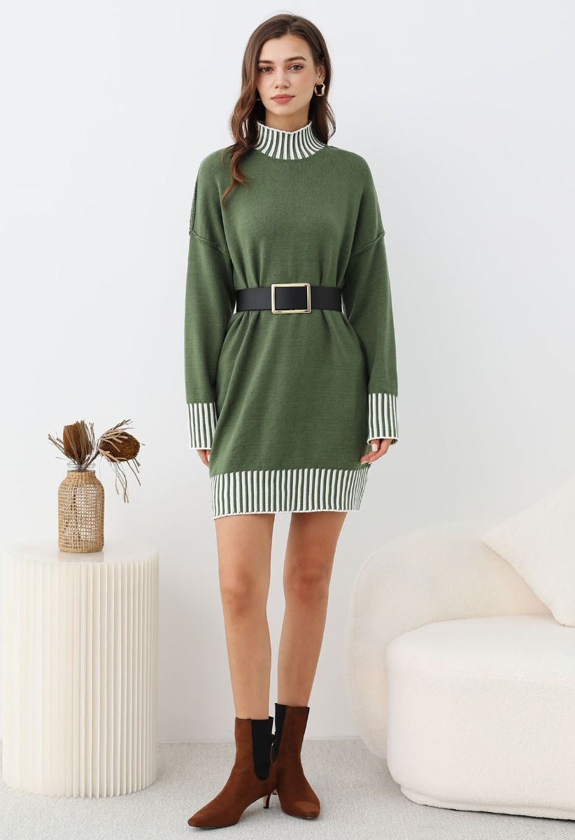 Robe pull en tricot à rayures contrastées et col montant en vert