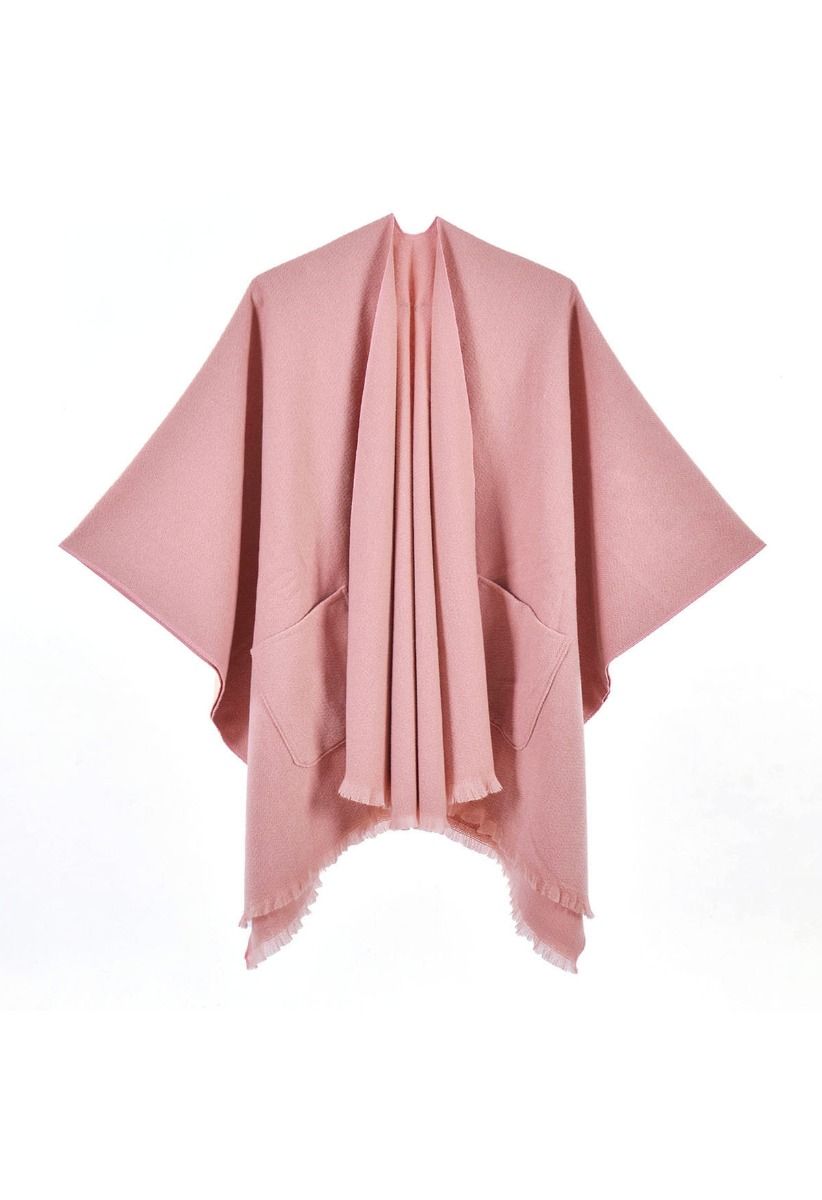 Poncho à ourlet frangé et poche Whisper Soft en rose