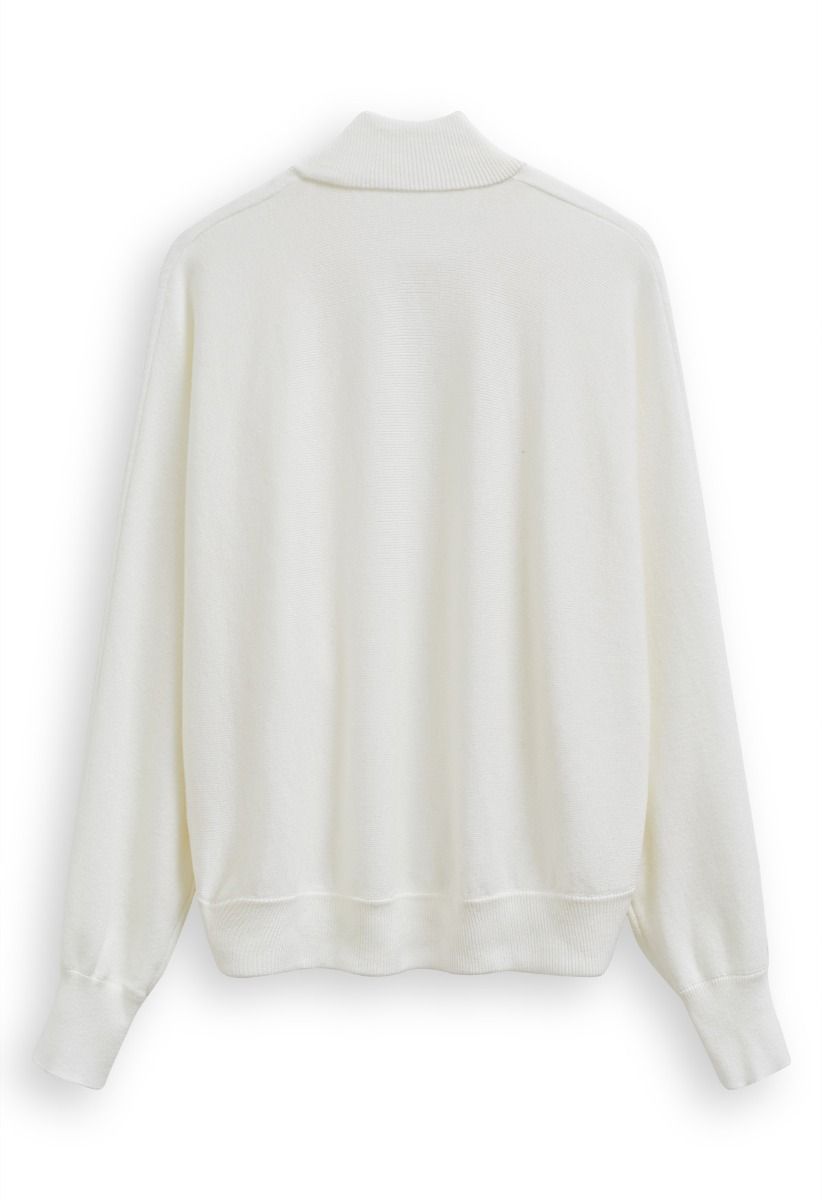 Cardigan minimaliste en tricot côtelé ouvert sur le devant en blanc