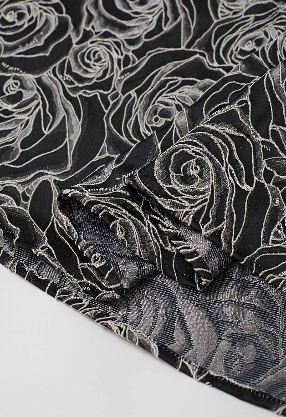 Jupe mi-longue trapèze en jacquard à motif de roses délicates en relief, noire