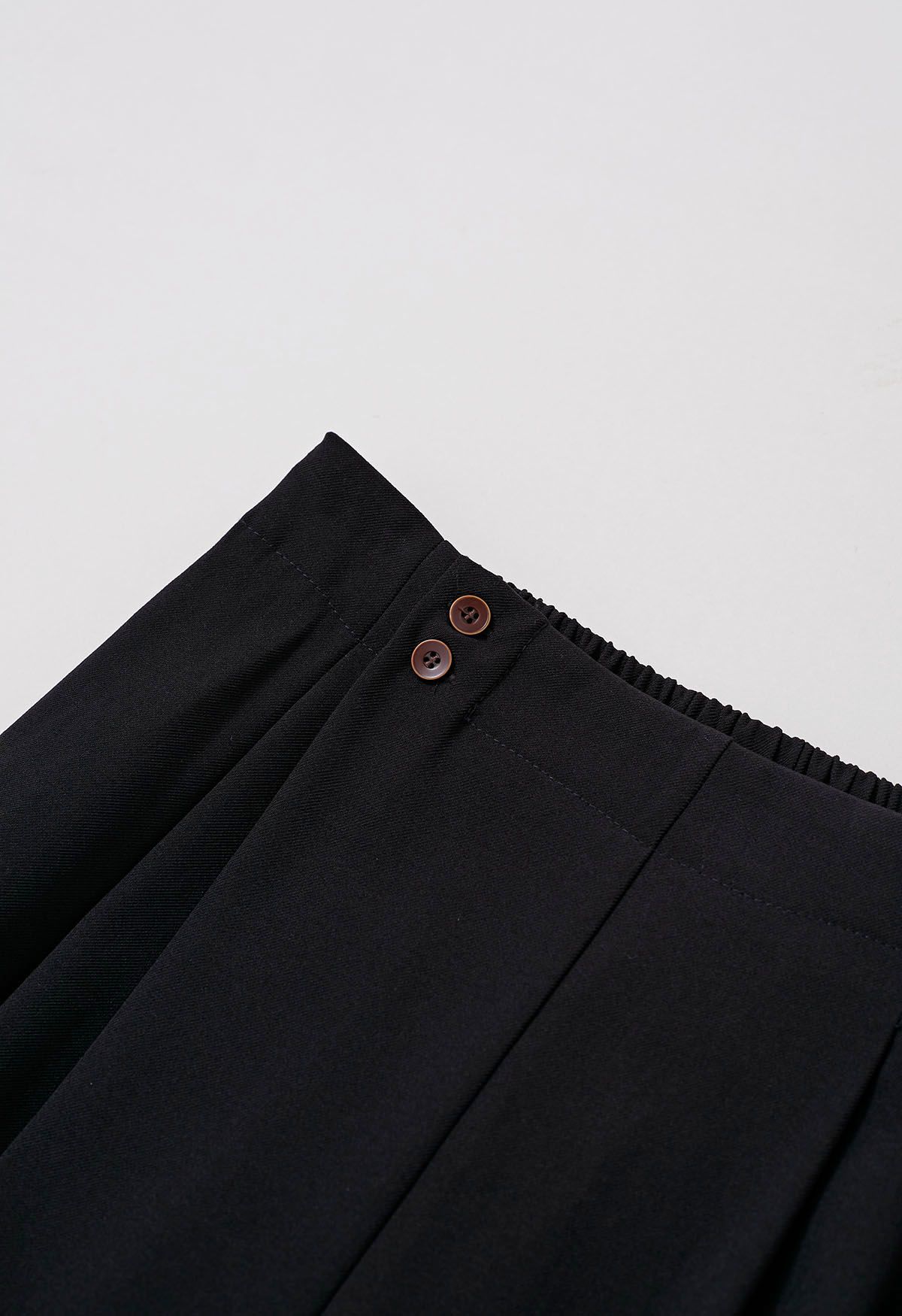 Pantalon Palazzo plissé boutonné sans effort en noir