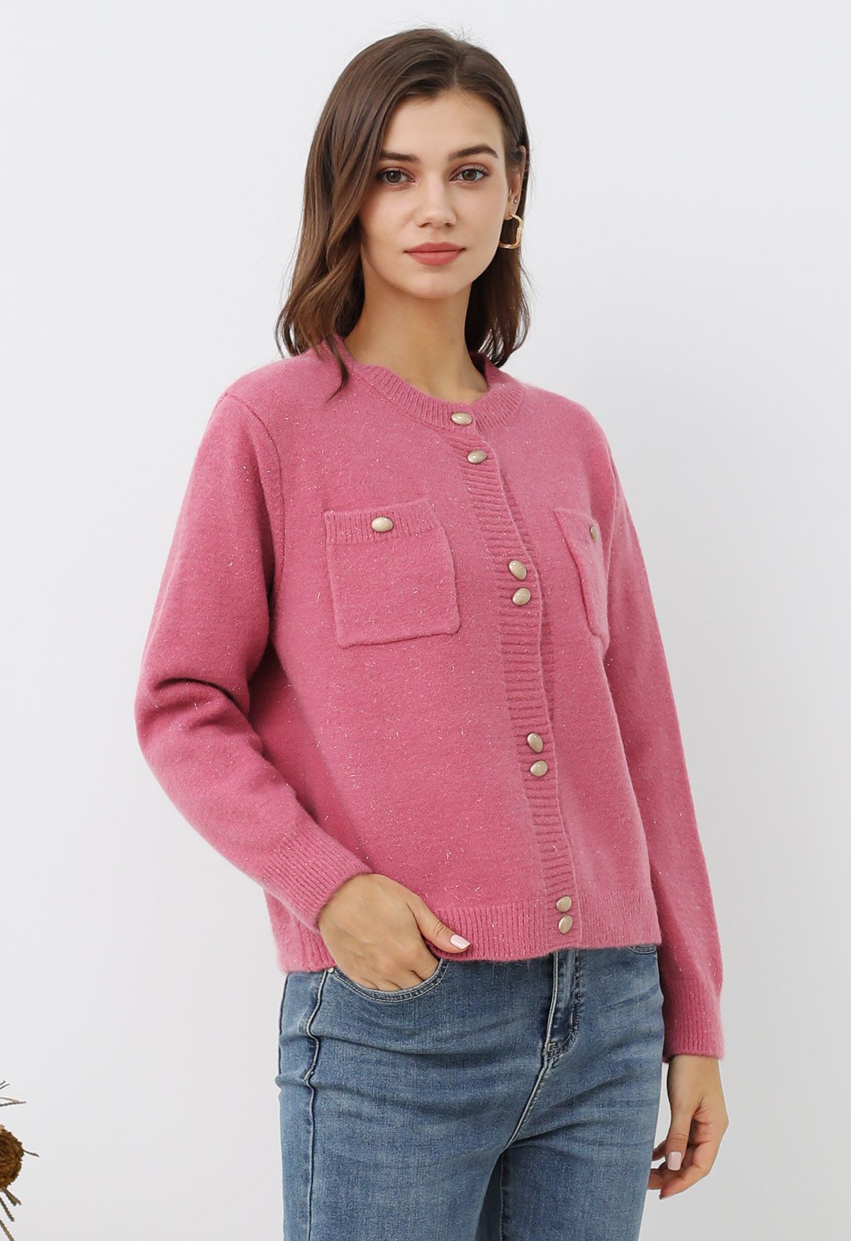 Cardigan élégant en tricot à franges scintillantes et boutons en rose bonbon