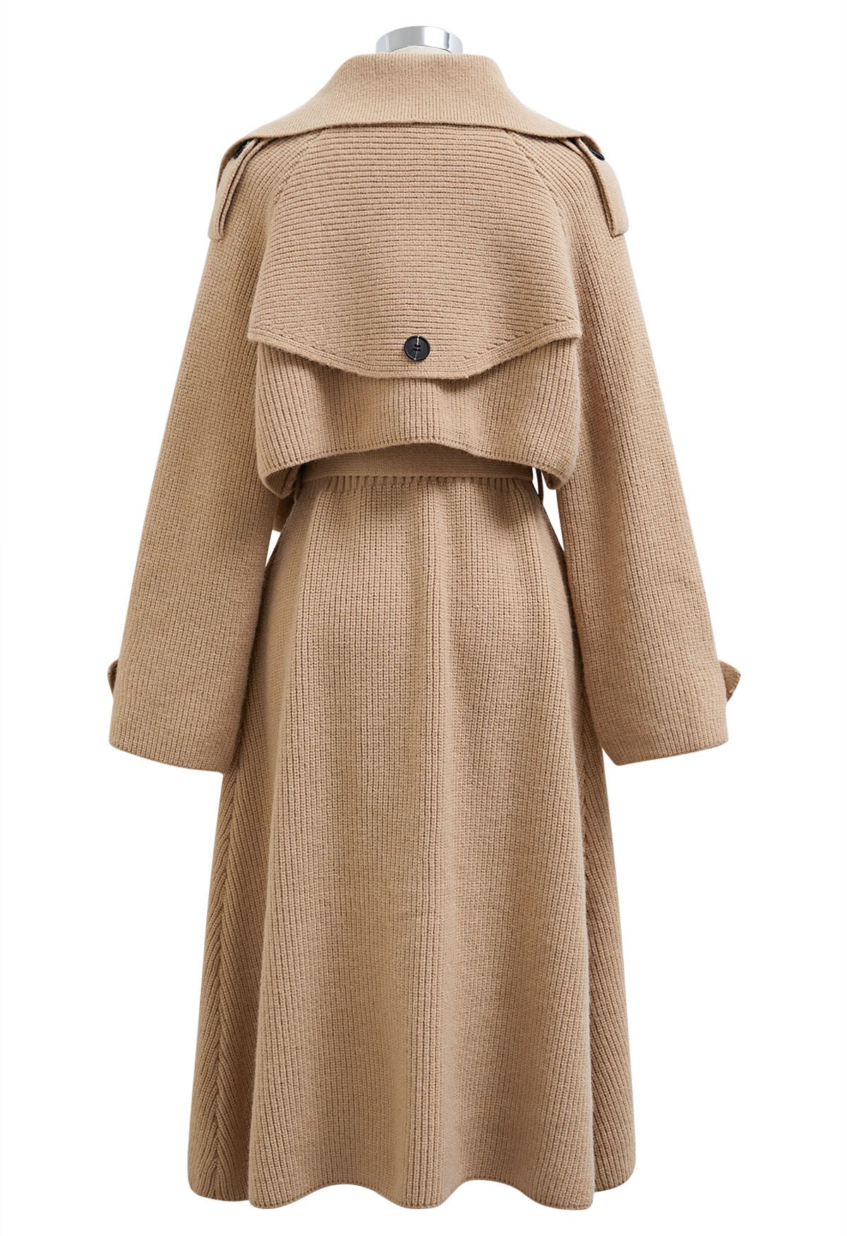 Ensemble robe en tricot sans manches à double boutonnage et cardigan en beige