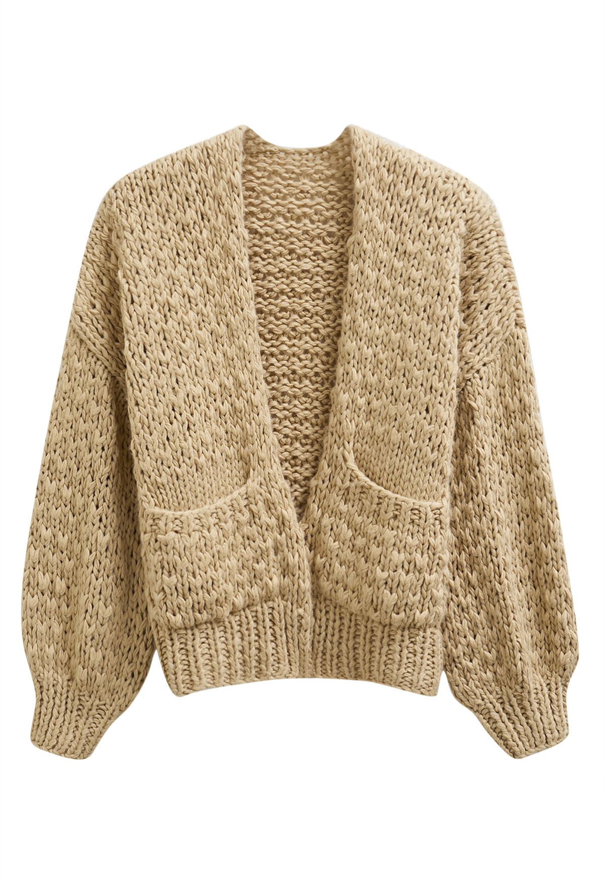 Cardigan ouvert sur le devant en tricot épais à poches plaquées, couleur beige clair