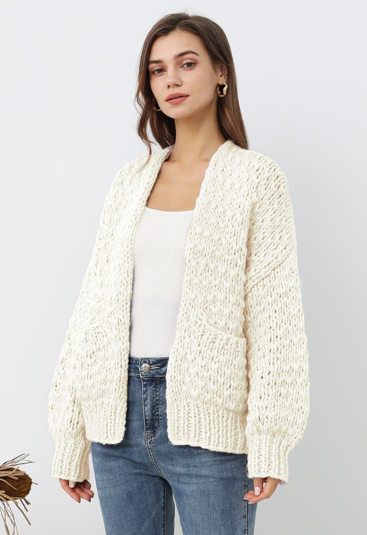 Cardigan ouvert sur le devant en tricot épais à poches plaquées, blanc