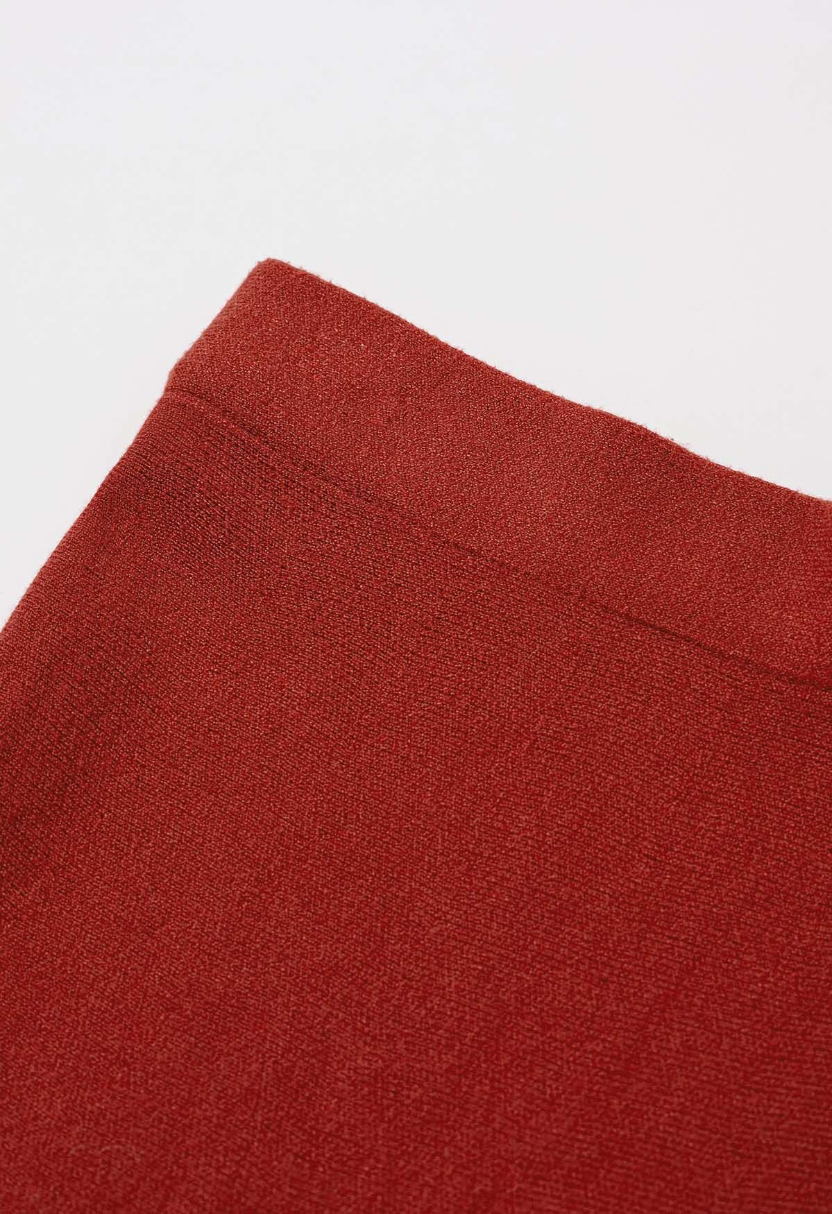 Jupe mi-longue en tricot de couleur unie en rouge