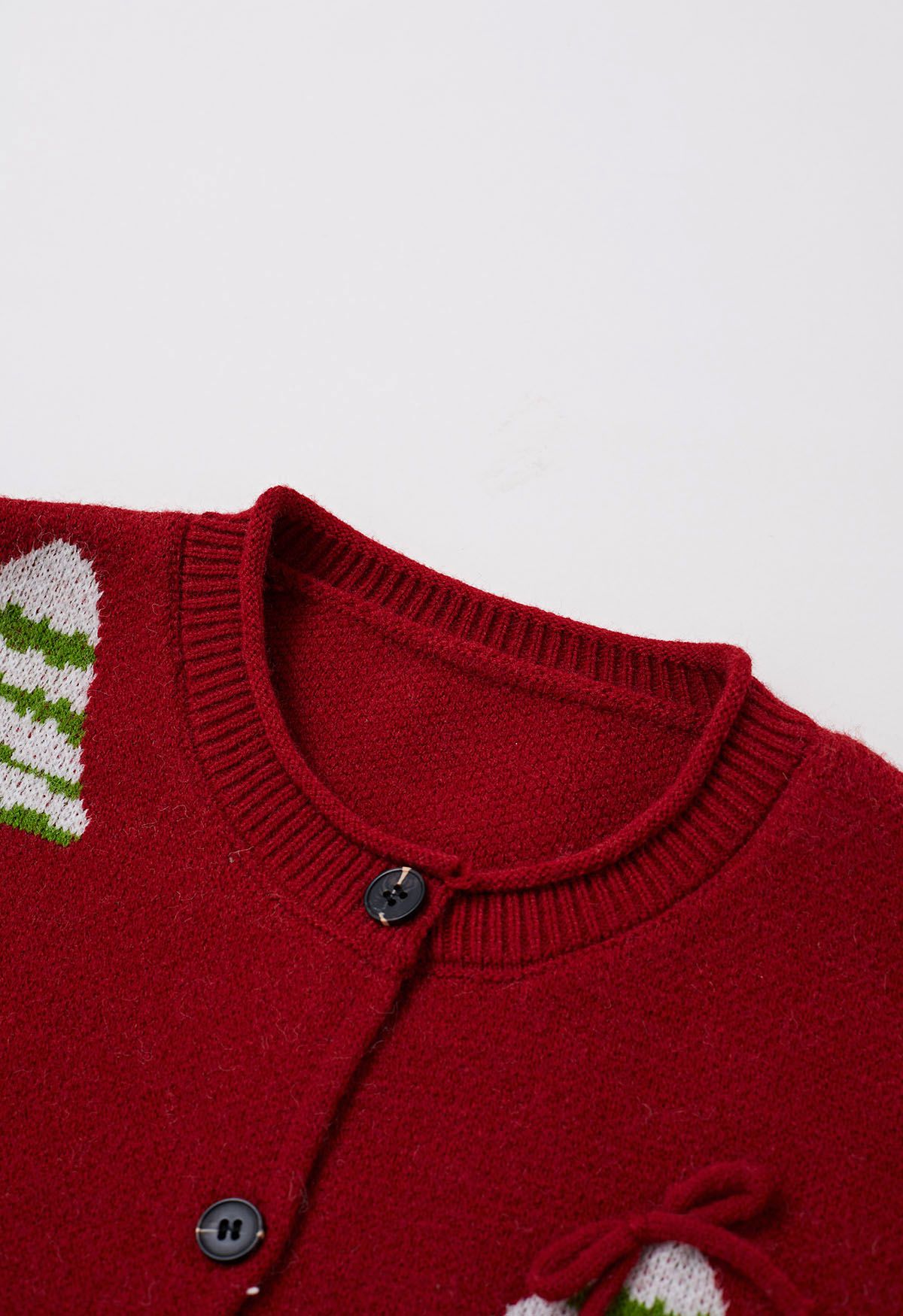 Cardigan boutonné en tricot avec nœud papillon 3D et motif sapin de Noël en rouge