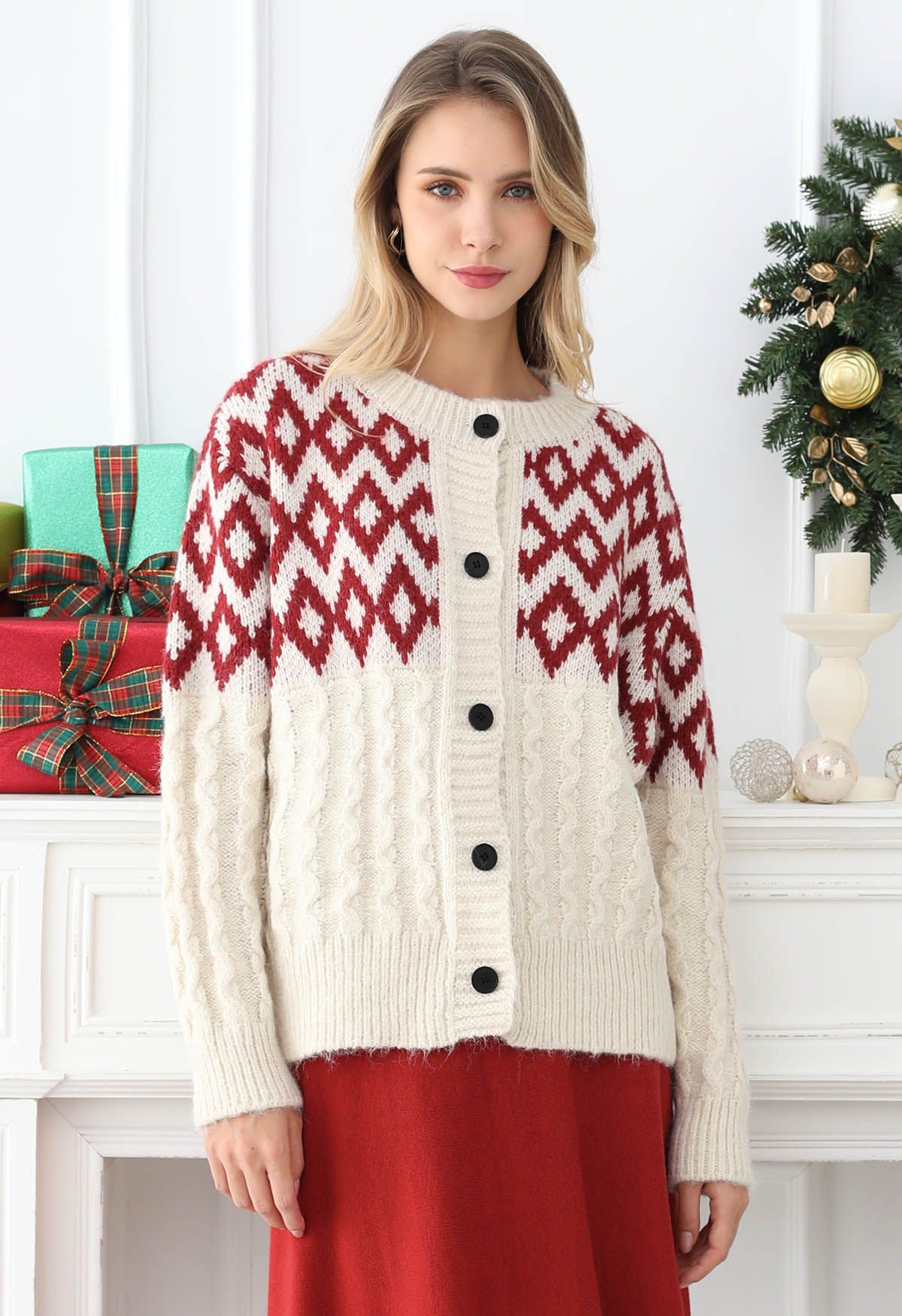 Cardigan boutonné géométrique festif en tricot crème