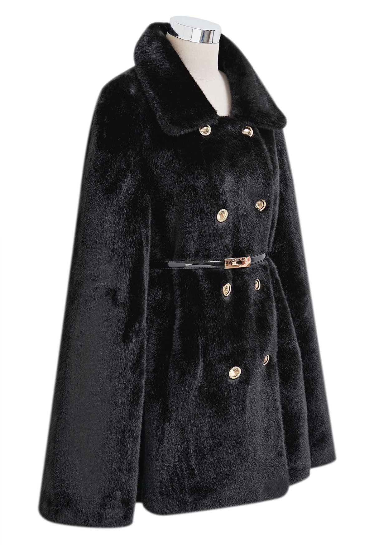 Manteau cape en fausse fourrure à double boutonnage avec col en noir