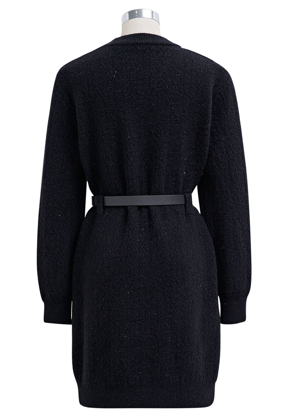 Robe pull courte avec ceinture et poches plaquées en noir