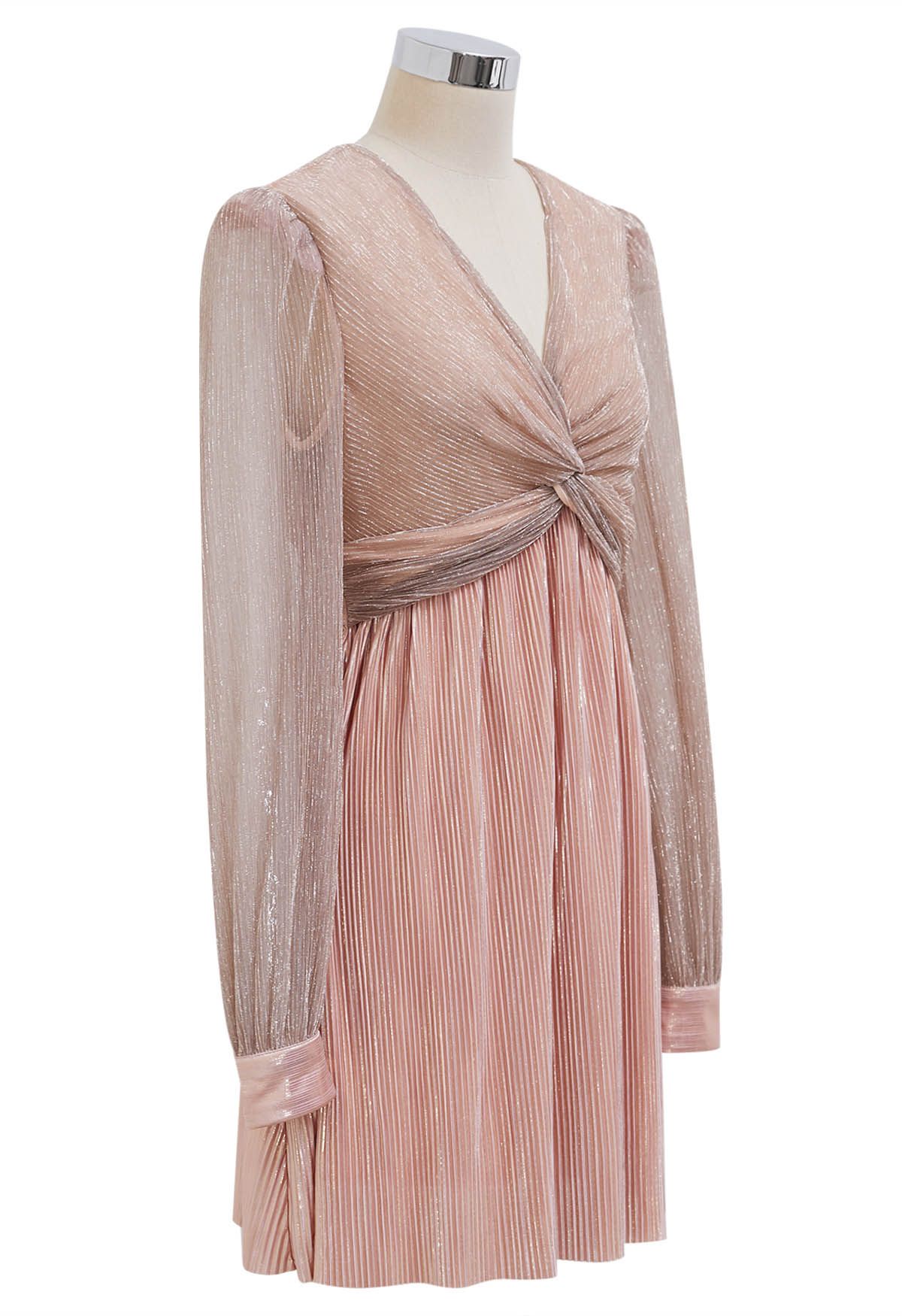 Robe de cocktail métallisée glamour Twist en rose poudré