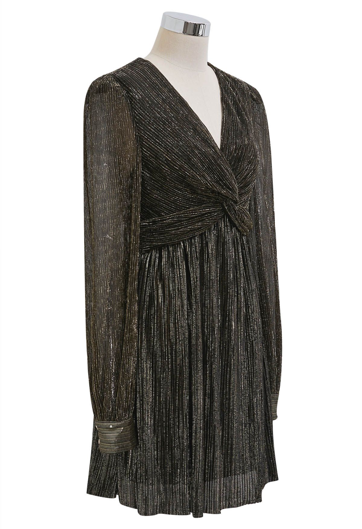 Robe de cocktail métallisée glamour en noir