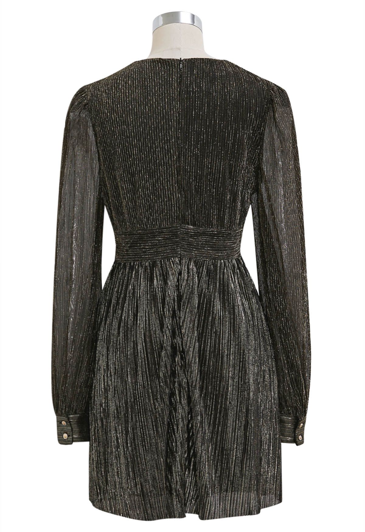 Robe de cocktail métallisée glamour en noir