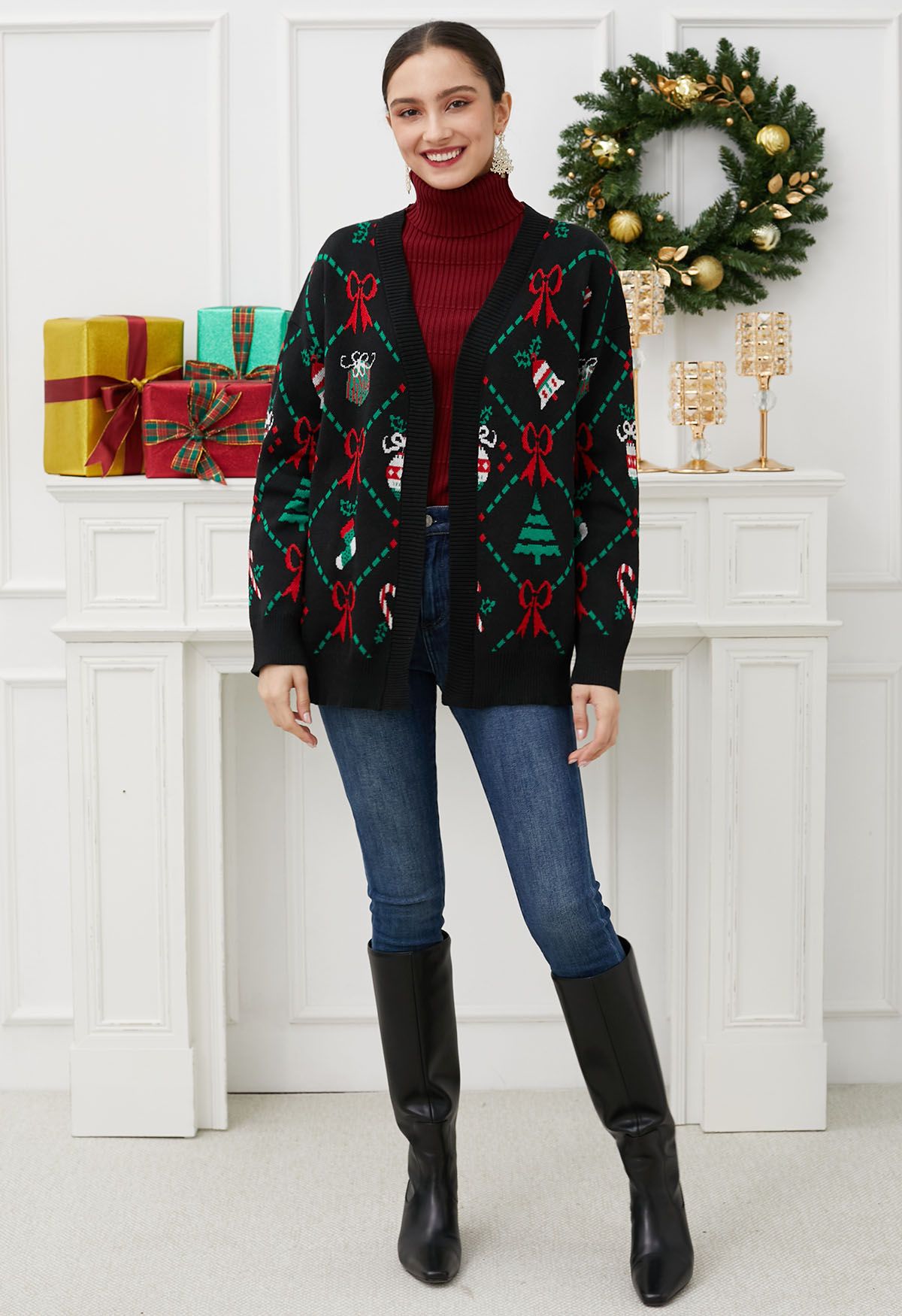 Cardigan en tricot avec éléments de Noël joyeux