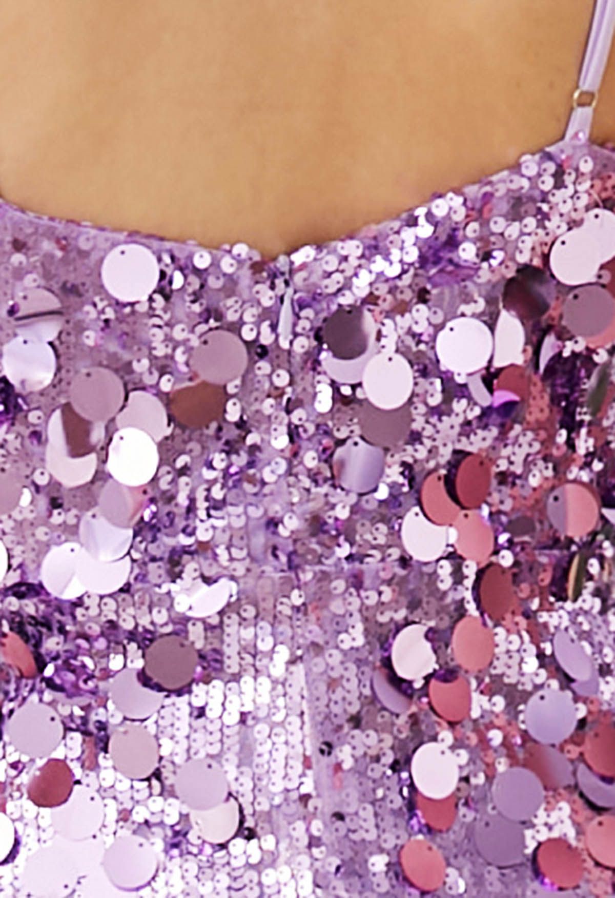 Robe sirène à sequins et décolleté en V profond en lilas