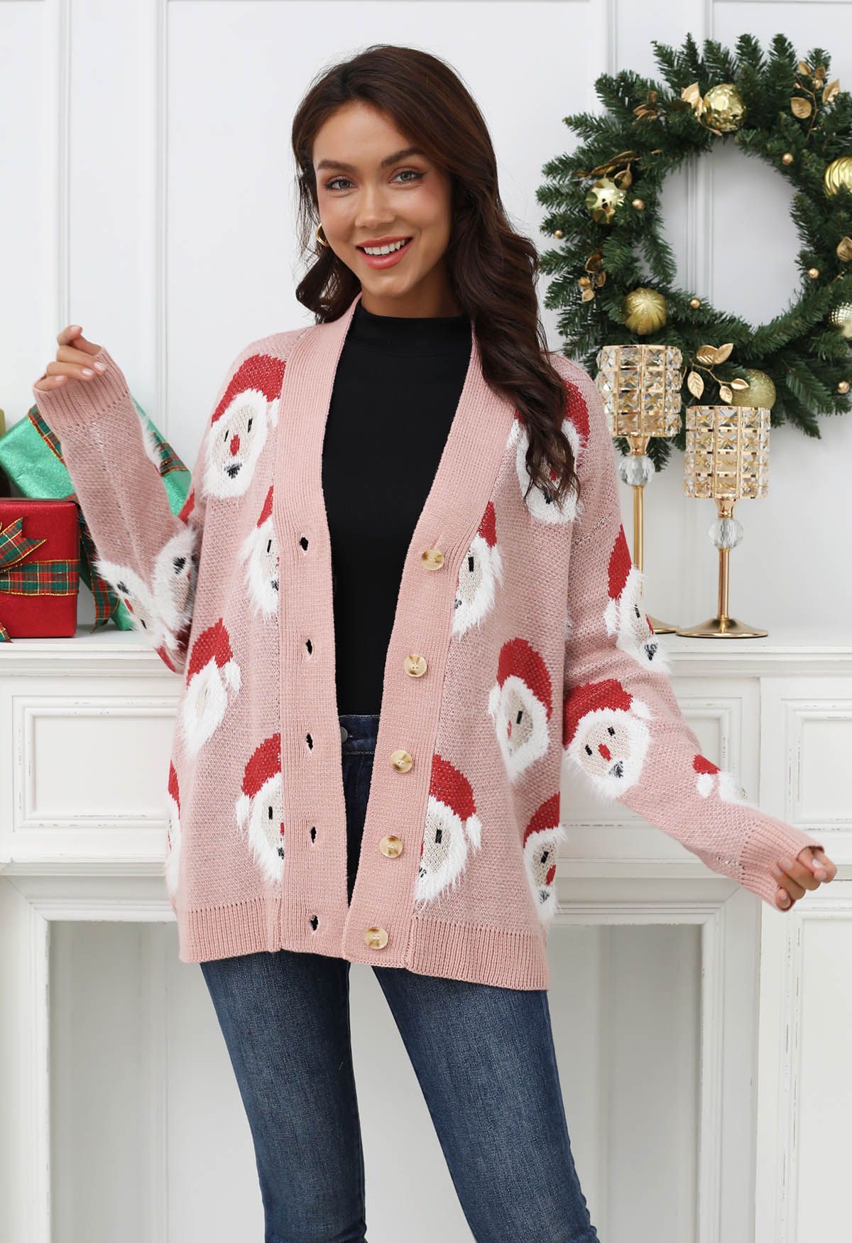 Cardigan boutonné en tricot à motif Père Noël en peluche rose