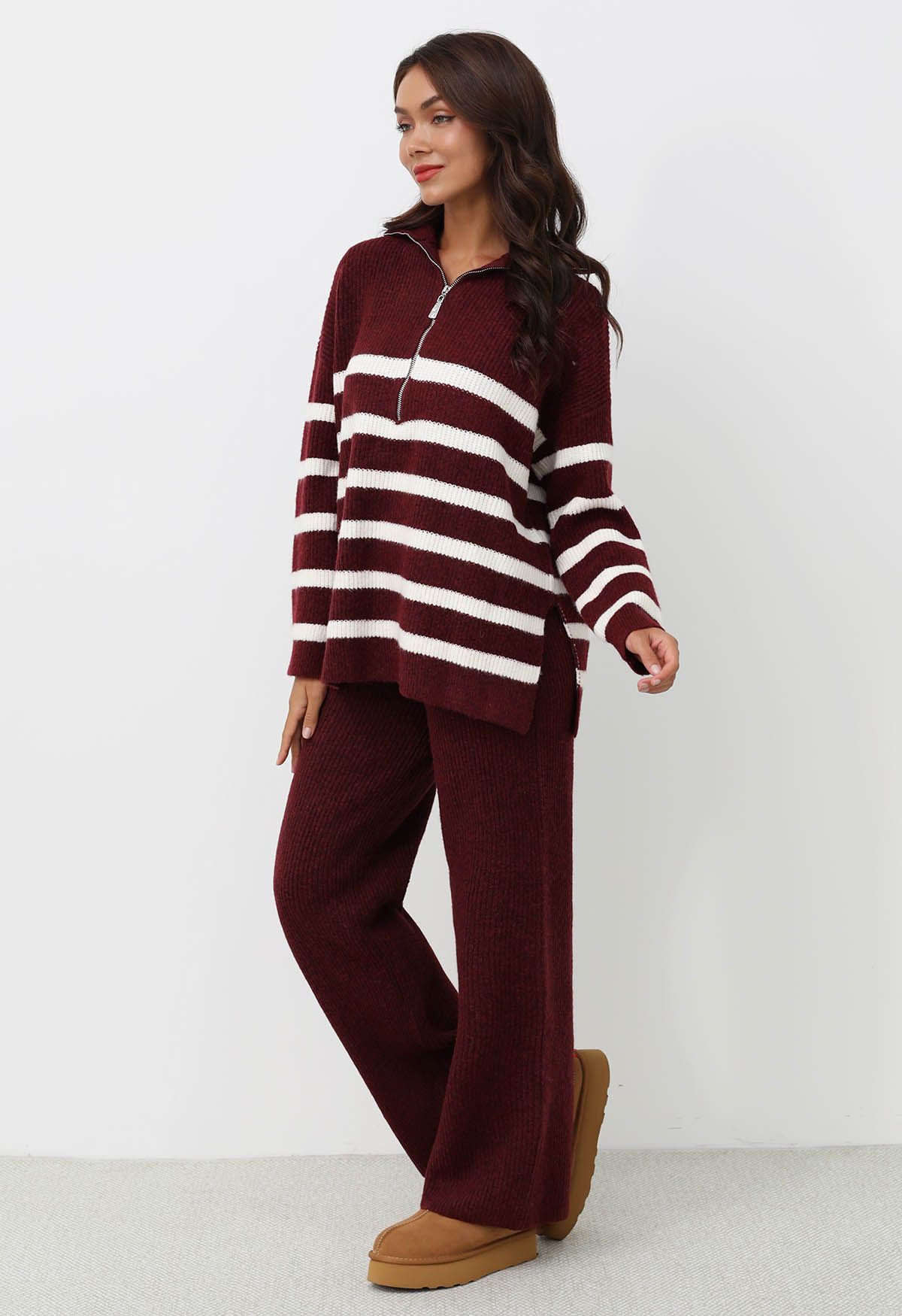 Ensemble pull et pantalon à demi-zip à rayures bordeaux