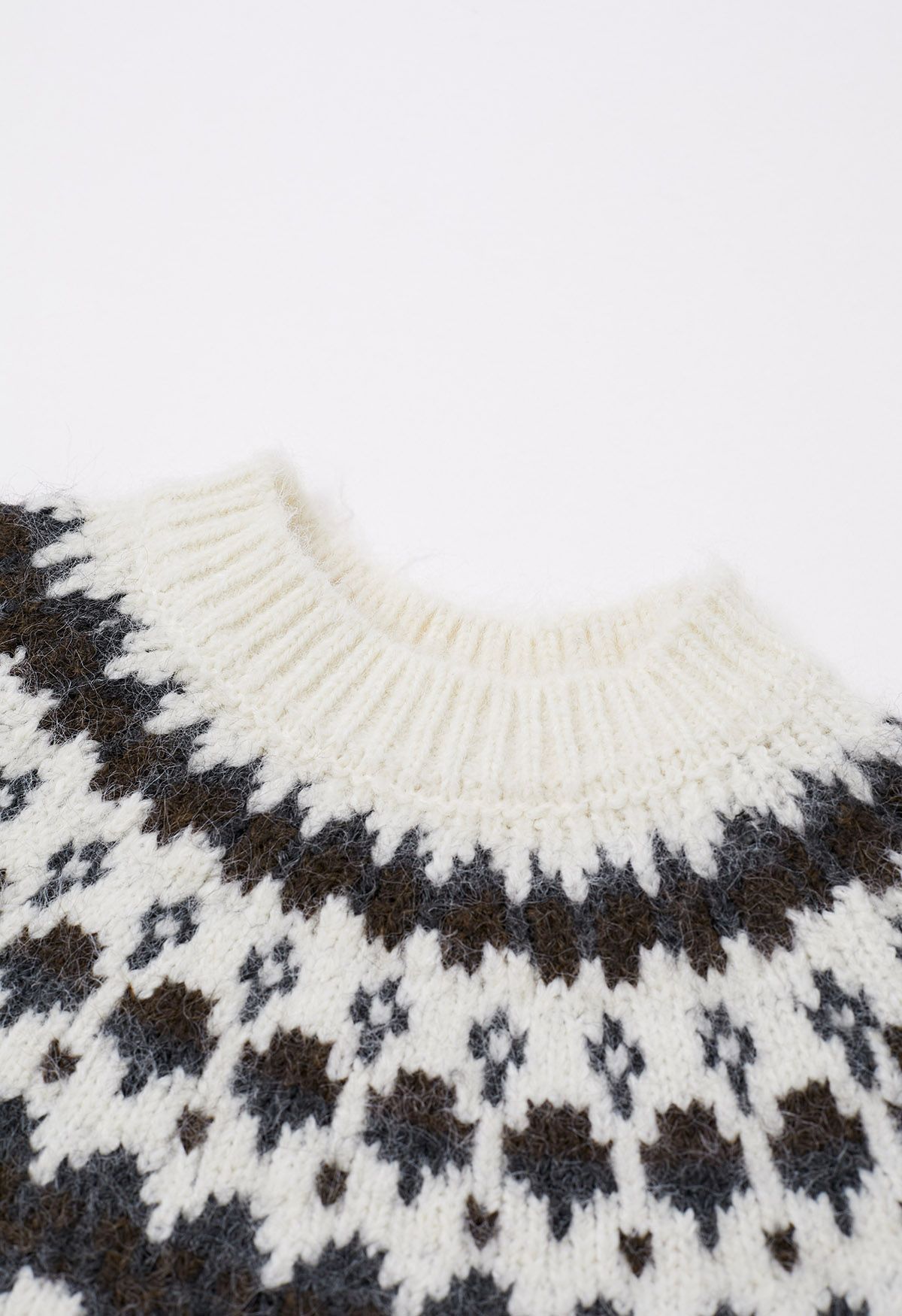 Pull en tricot pelucheux Fair Isle d'inspiration alpine