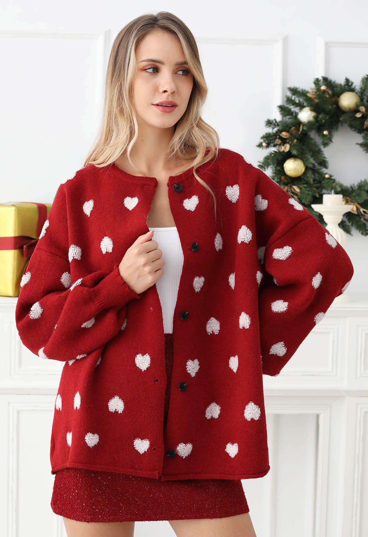 Cardigan boutonné en tricot jacquard à cœur pelucheux en rouge