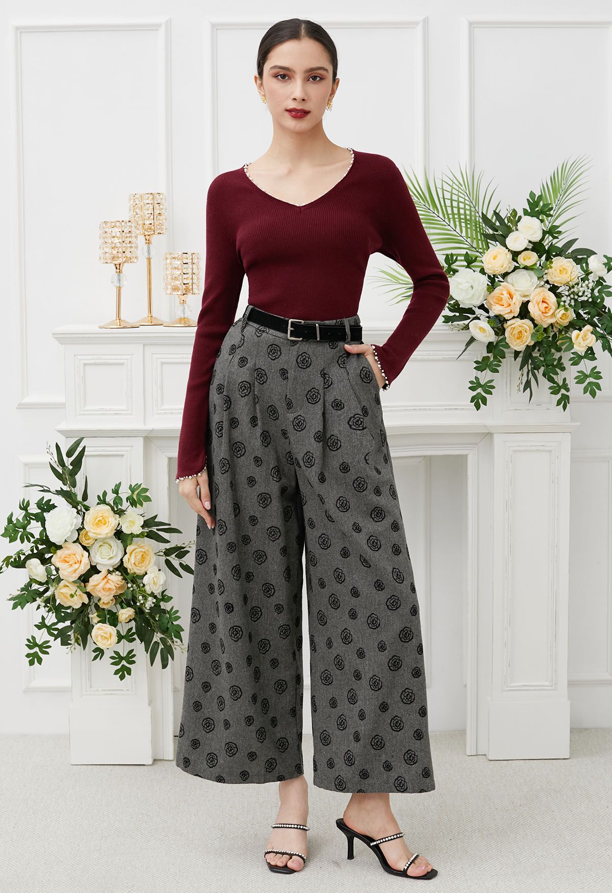 Pantalon Palazzo à chevrons en velours imprimé rose avec ceinture en fumée