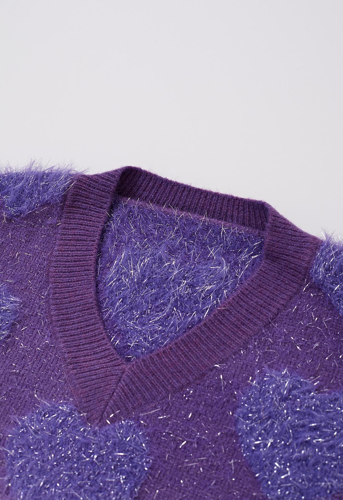 Pull en tricot à franges et cœur flou ombré en violet