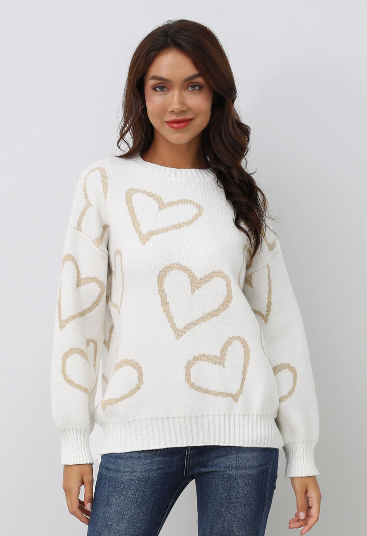 Pull ras du cou en tricot Lovable Heart en blanc