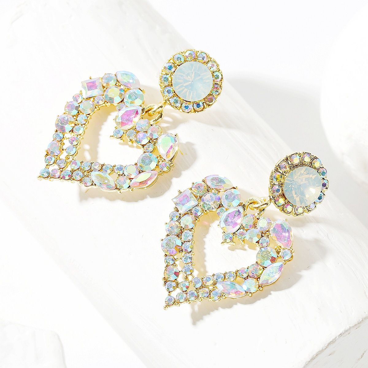 Boucles d'oreilles coeur scintillantes en strass en or