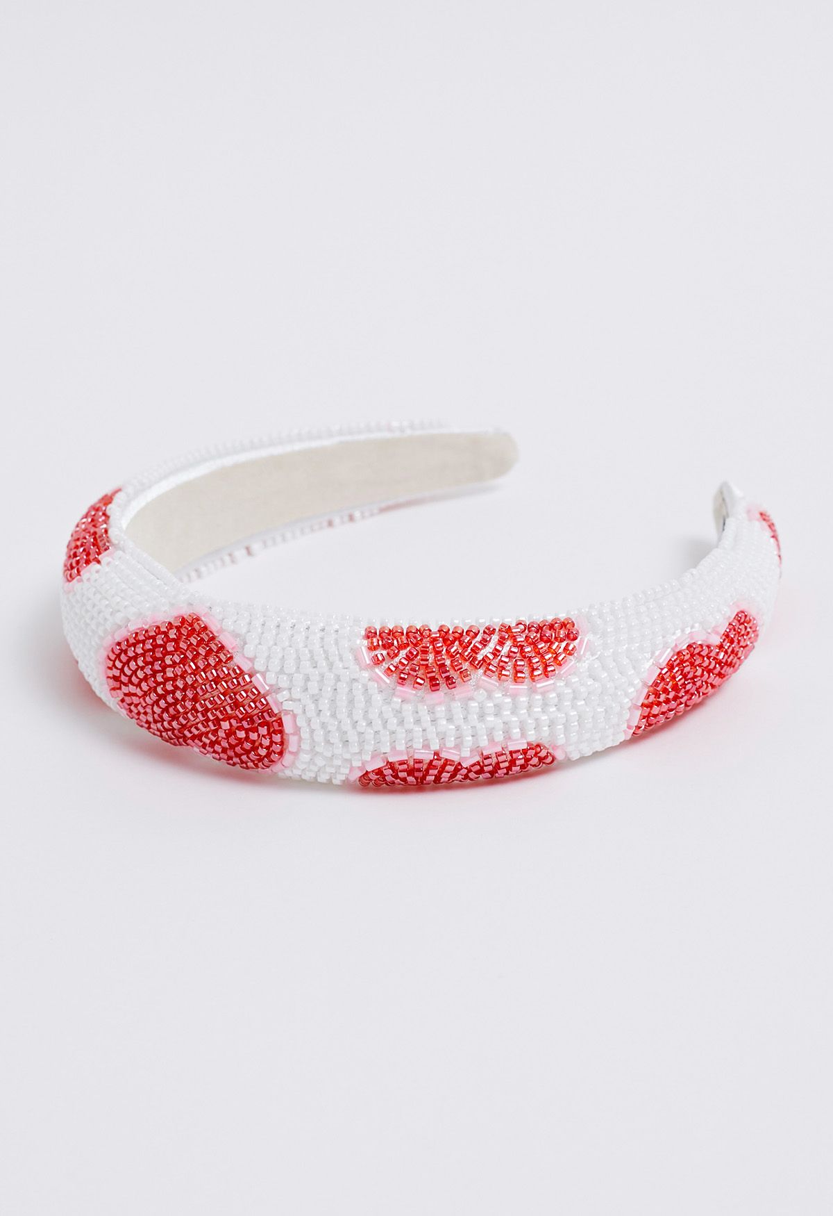 Bandeau à perles à motif de cœur en rouge