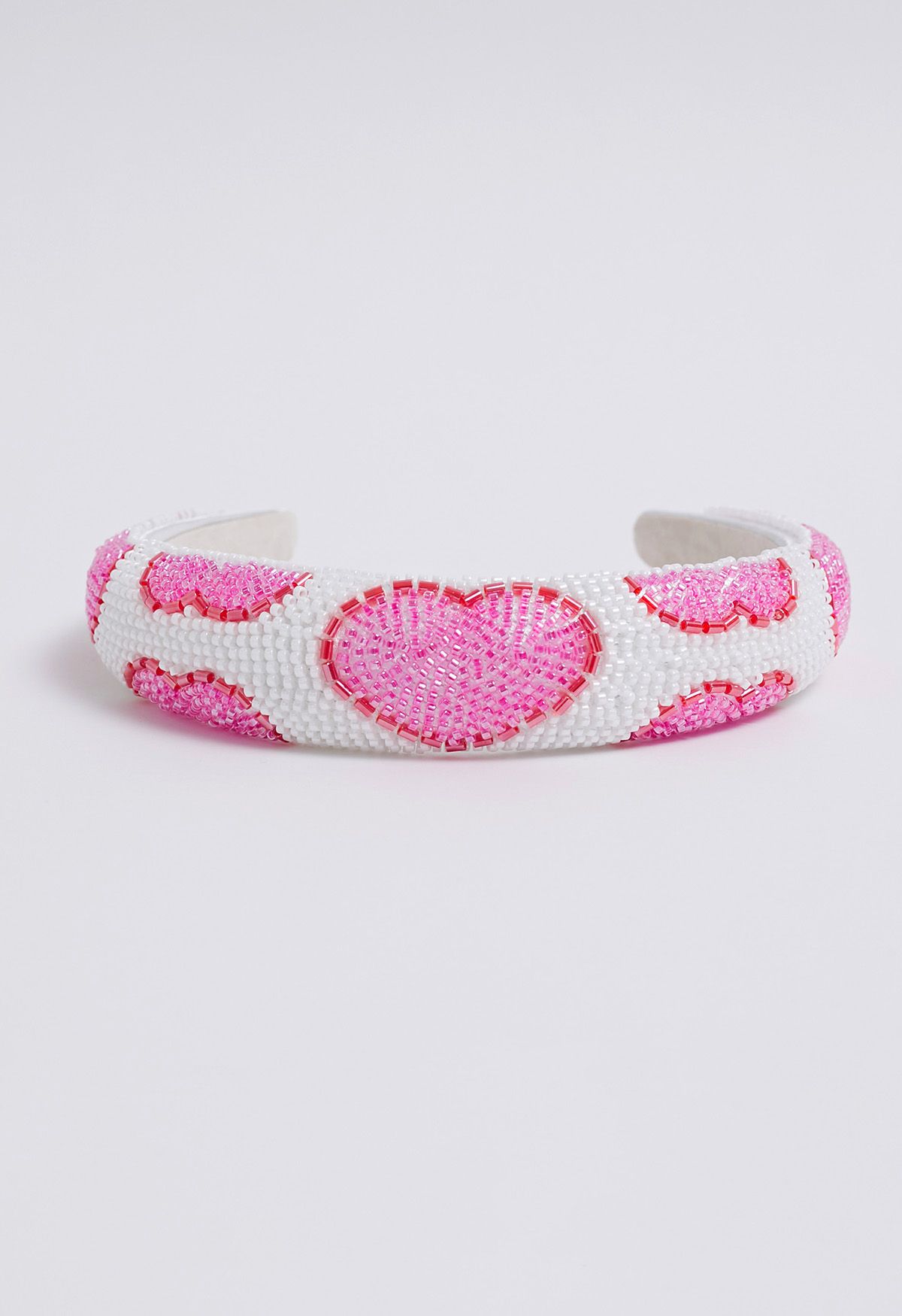 Bandeau à perles à motif de cœur en magenta