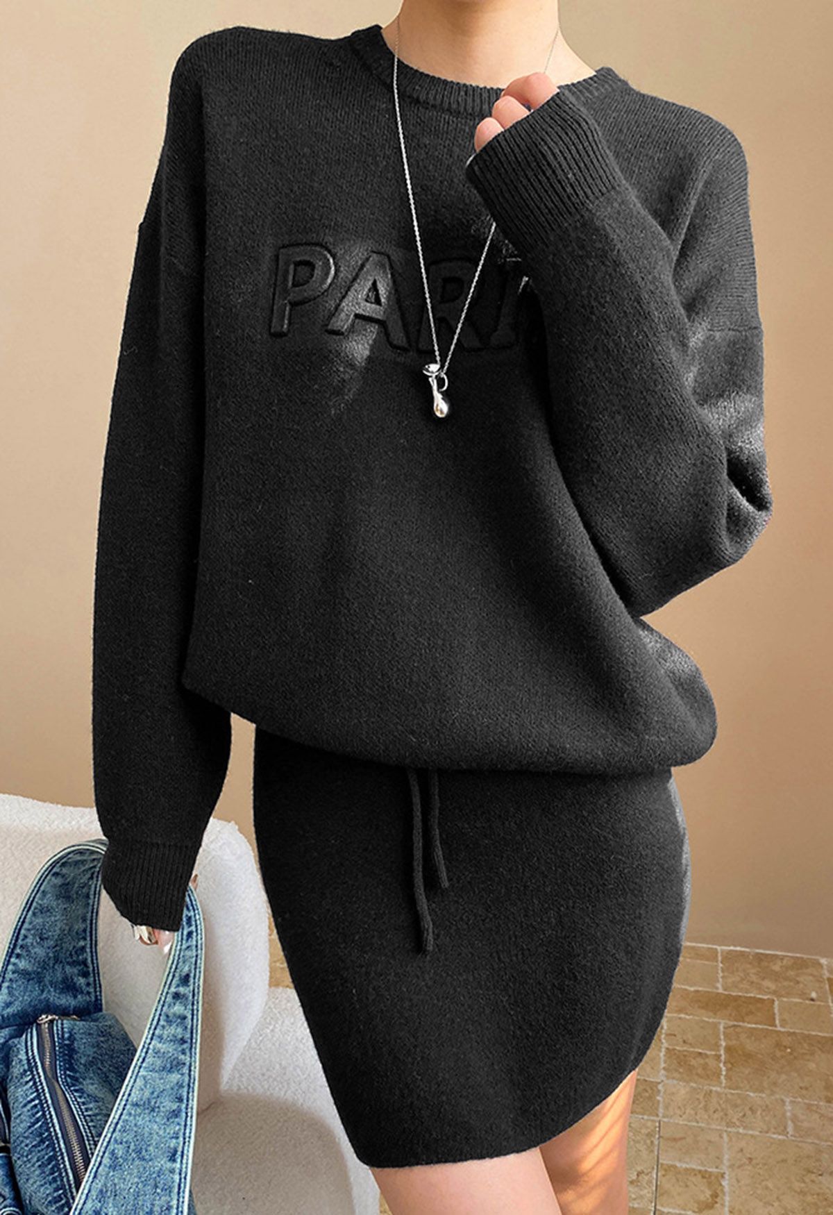 Ensemble pull et jupe en tricot lettre Paris en noir