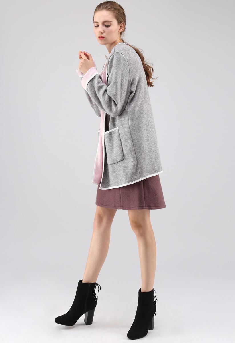 Manteau en tricot à devant ouvert et contraste contrastant gris