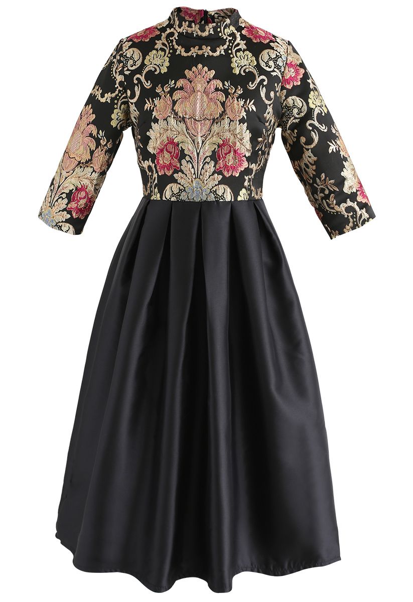 Splendide robe jacquard brodée baroque en noir