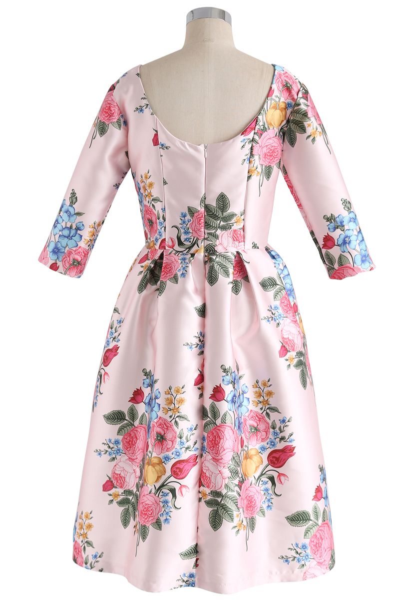 Compelling Bouquet Printed Midi Dress in Pink