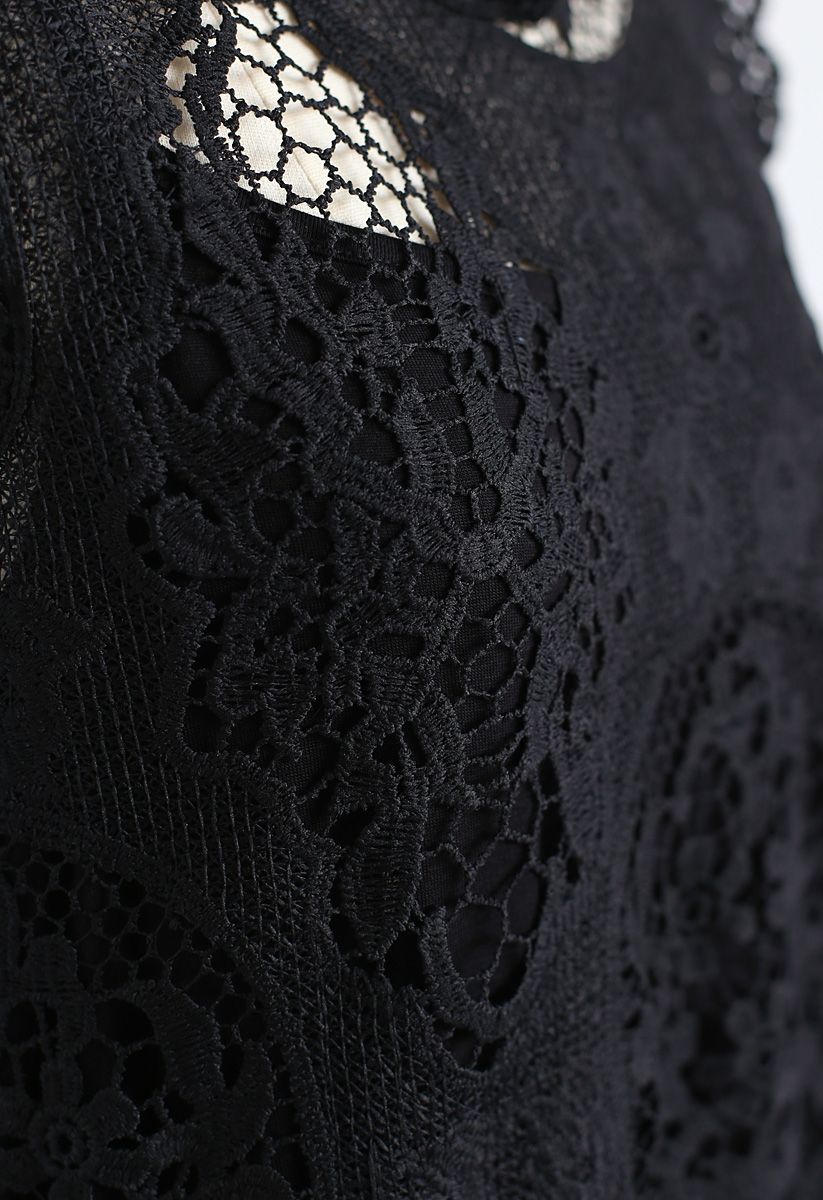 Spiffed Up Crochet Sleeveless Dress in Black
