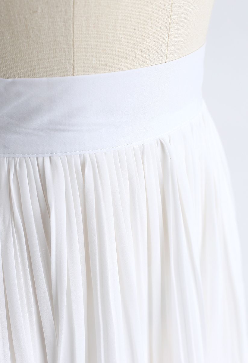 Never Go Wrong Frilling Midi Skirt in White
