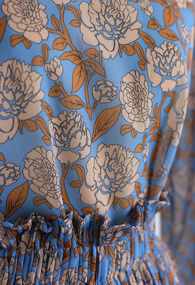 Brilliance Floral Top en mousseline de soie et jupe-short en bleu