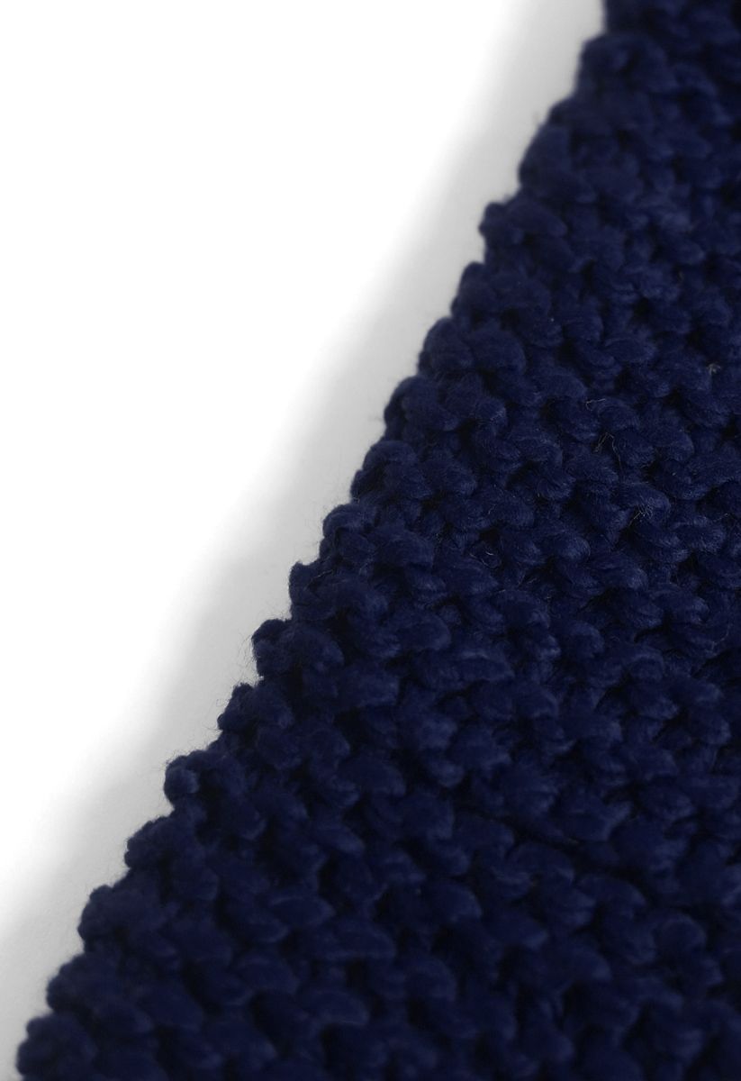 Keeping You Warm Écharpe tricotée à la main en bleu marine